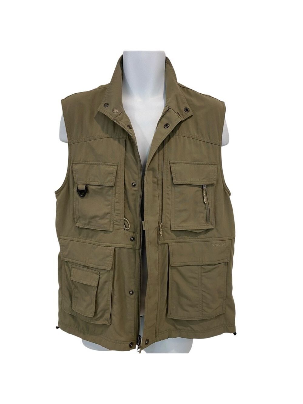 Columbia Titanium outdoor sleeveless jacket vest pockets men Medium olive green